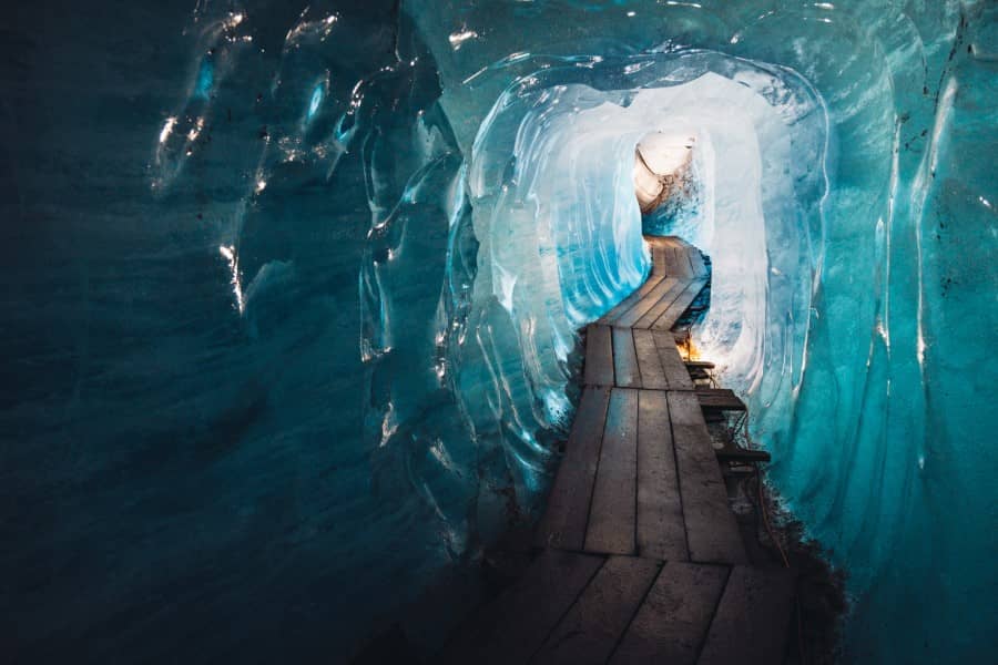 Hisnande glaciärer i Schweiz bör du besöka